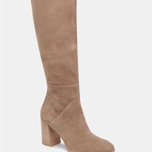 Women's Tan Knee-High Boots Like New